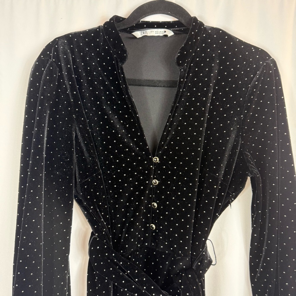 ZARA Velvet & Gold Studded Dress
- Size:M  with gold metal grommets - Picture 4 of 12